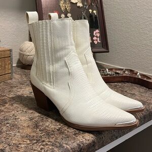 Women’s White Ankle Boots